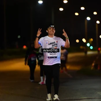 Runner Photo 7747259