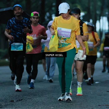 Runner Photo 7747263