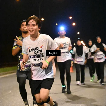 Runner Photo 7747269