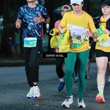 Runner Photo 7747272