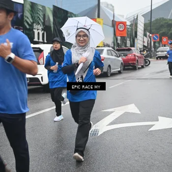 Runner Photo 7747275