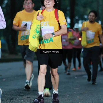 Runner Photo 7747284