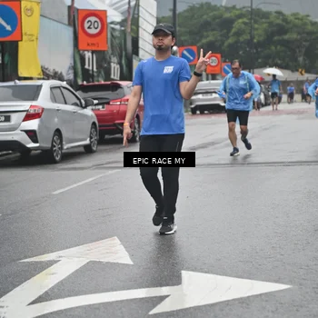 Runner Photo 7747297