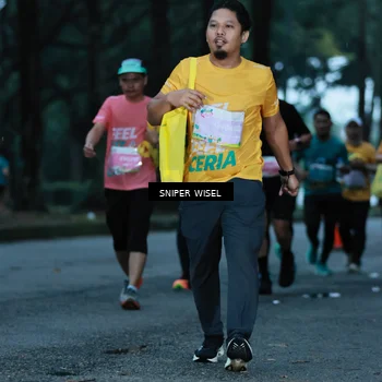 Runner Photo 7747299