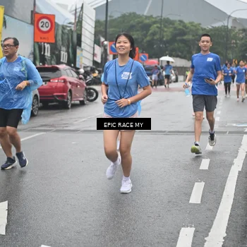 Runner Photo 7747304