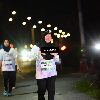 Runner Photo 7747307