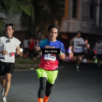 Runner Photo 7747309