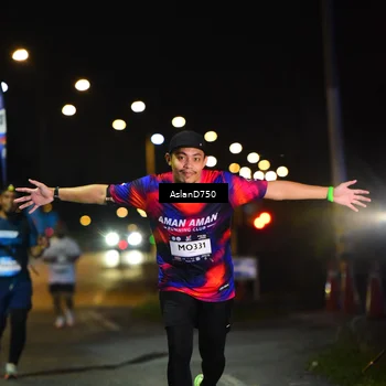 Runner Photo 7747349