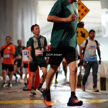 Runner Photo 7747367