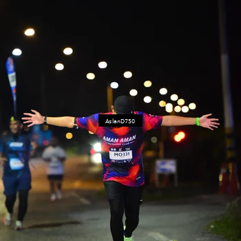 Runner Photo 7747374