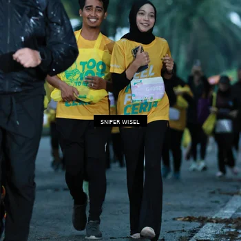 Runner Photo 7747384