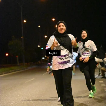 Runner Photo 7747392