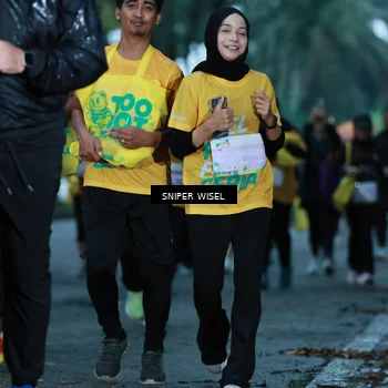 Runner Photo 7747393