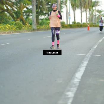 Runner Photo 7747404