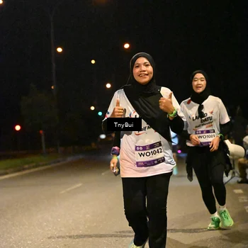 Runner Photo 7747410