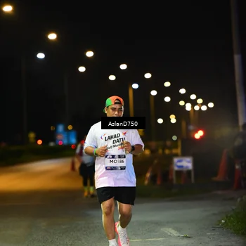Runner Photo 7747423