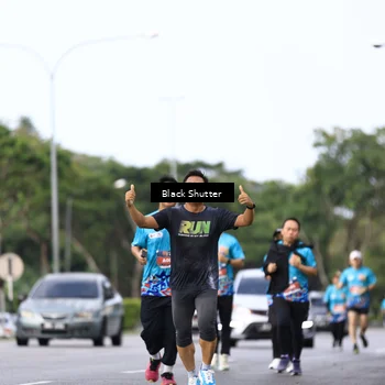 Runner Photo 7747428