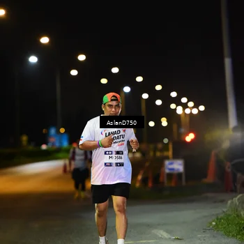 Runner Photo 7747433