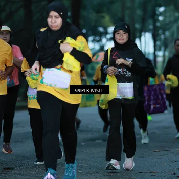 Runner Photo 7747461