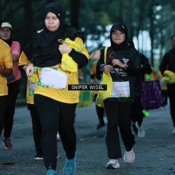 Runner Photo 7747474