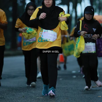Runner Photo 7747477