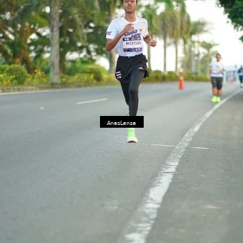 Runner Photo 7747486
