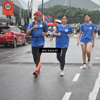Runner Photo 7747489