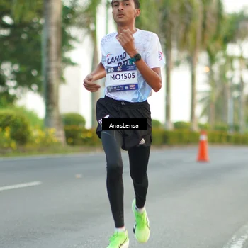 Runner Photo 7747495