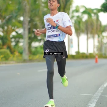 Runner Photo 7747504