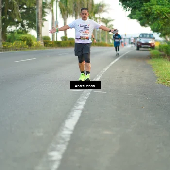 Runner Photo 7747506