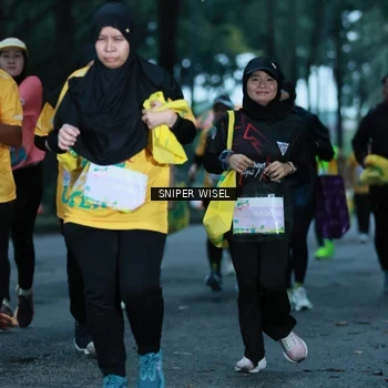 Runner Photo 7747509