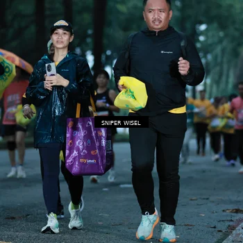 Runner Photo 7747517