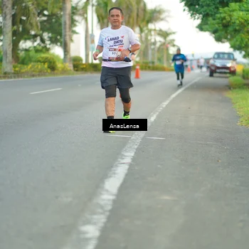 Runner Photo 7747520