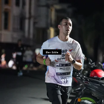 Runner Photo 7747525