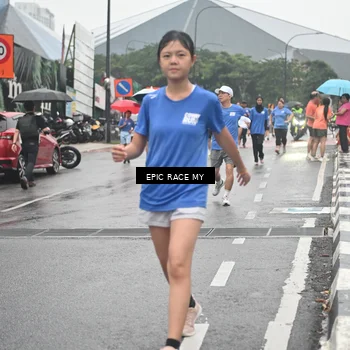 Runner Photo 7747533