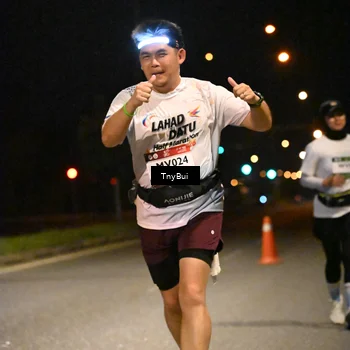 Runner Photo 7747540