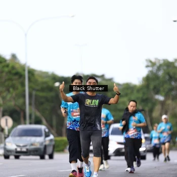 Runner Photo 7747546