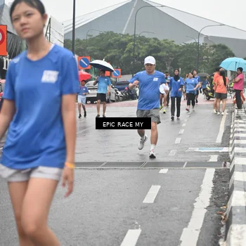Runner Photo 7747548