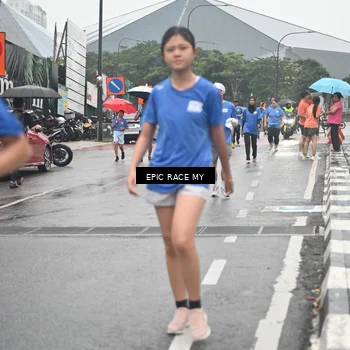 Runner Photo 7747573