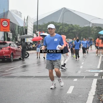 Runner Photo 7747579