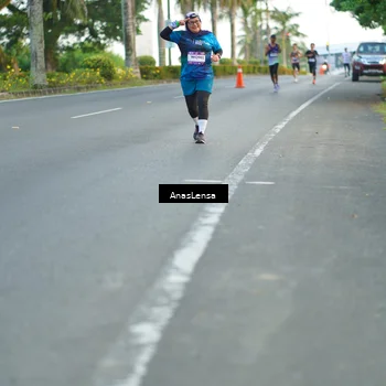 Runner Photo 7747581