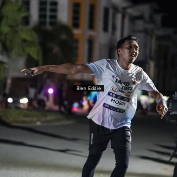 Runner Photo 7747583
