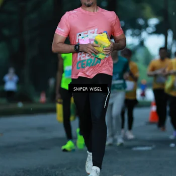 Runner Photo 7747599