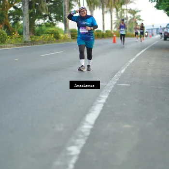 Runner Photo 7747608
