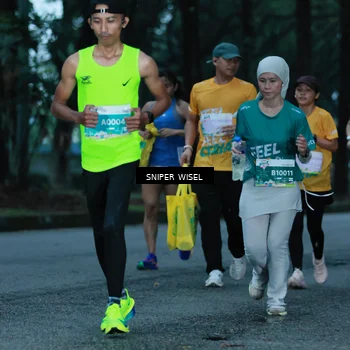 Runner Photo 7747618