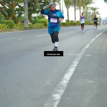 Runner Photo 7747622