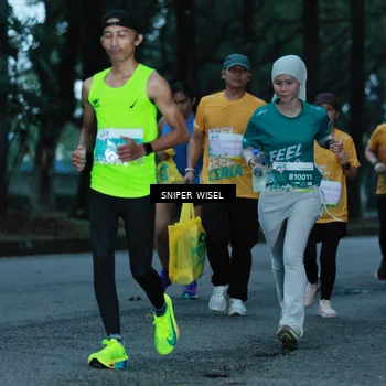 Runner Photo 7747643