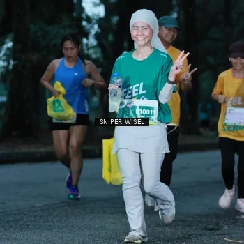 Runner Photo 7747669