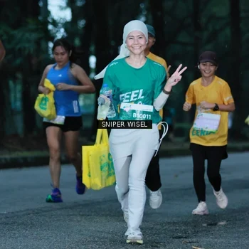 Runner Photo 7747680