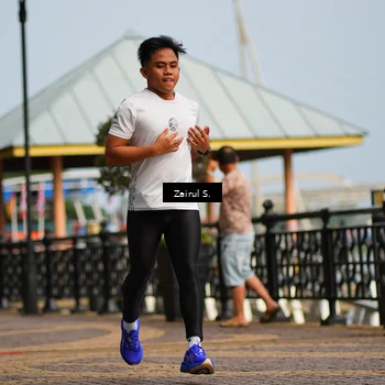 Runner Photo 7747703